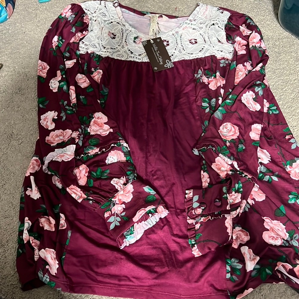 Matilda jane size L women flowy top NWT